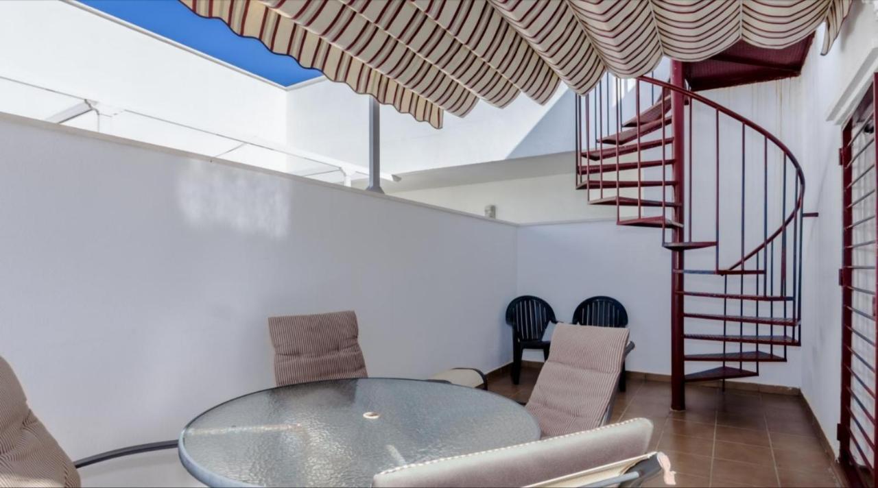 Atico Premium Conil Con 2 Terrazas, Parking, Piscina, Aire Ac Y Wifi -Solo Familias Y Parejas- Daire Conil De La Frontera Dış mekan fotoğraf
